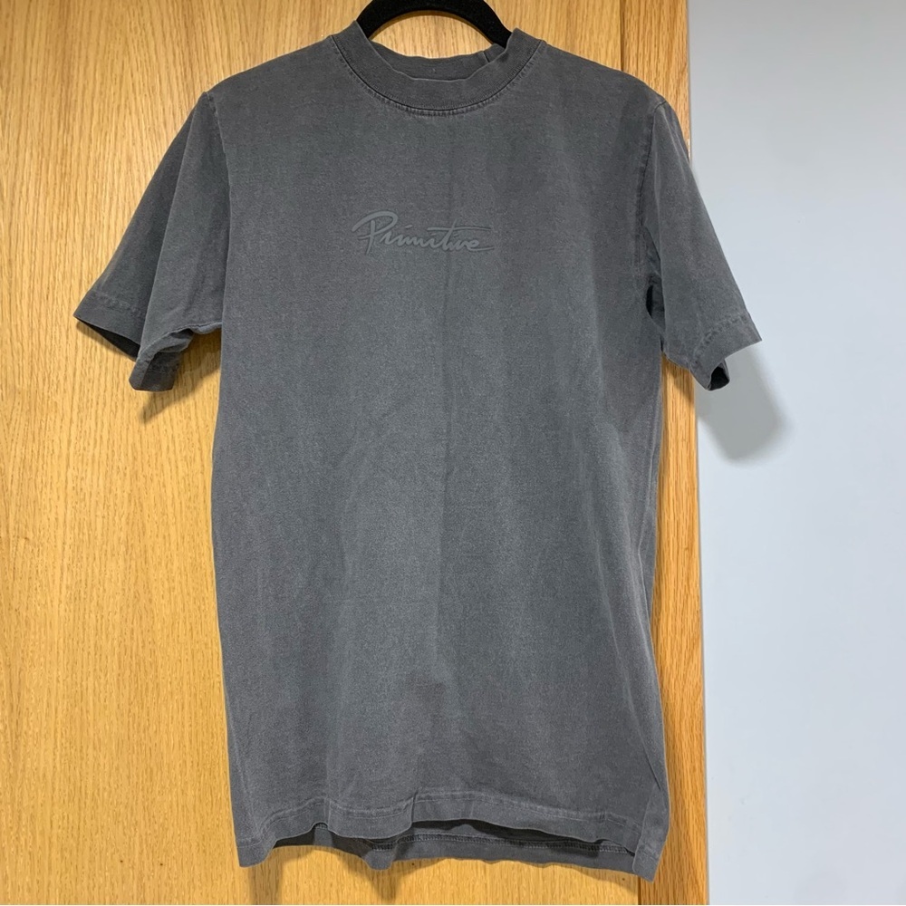 Primitive Gray Short Sleeve Tee - Size Small